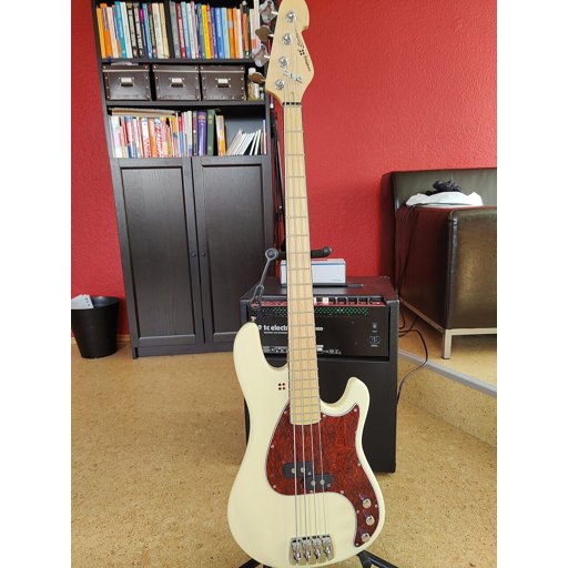 Bass Guitar — 4-string